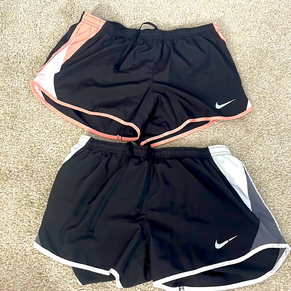 2 dry fit size medium nike shorts